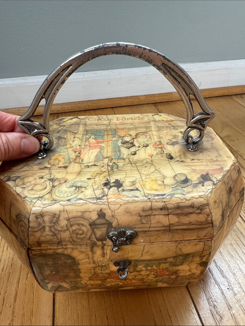 Anton Peick 1970’s Vintage circus Decorative Wood Box flawed - Picture 13 of 13